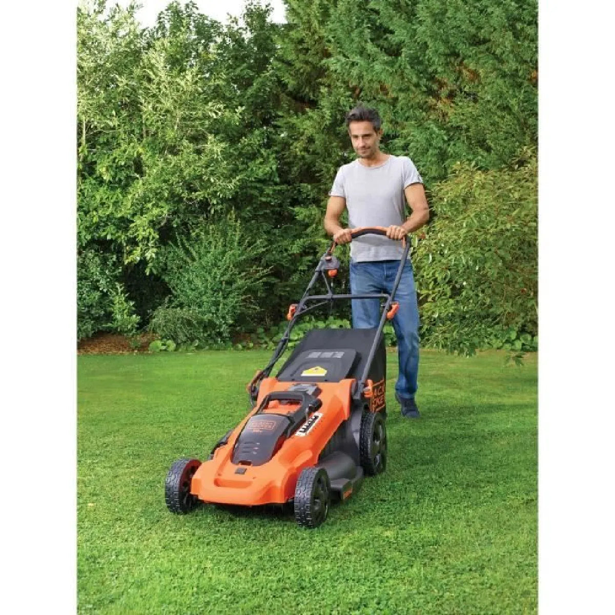BLACK & DECKER Tondeadora 48 cm 36 V 2×2 Ah - Imagen 2