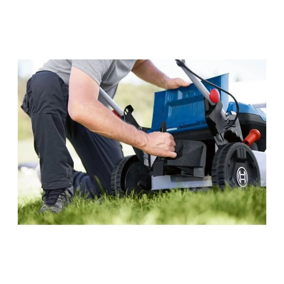 Bosch Cortacésped 18V Batería AMPShare Corte Centralizado 460 mm - Imagen 3