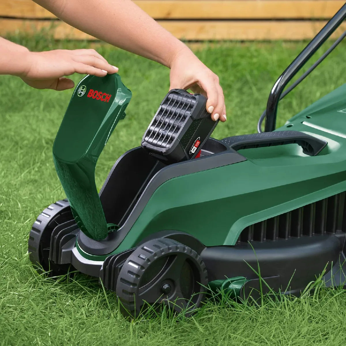Bosch Cortacésped aBatería 18 V, 32 cm - Imagen 5